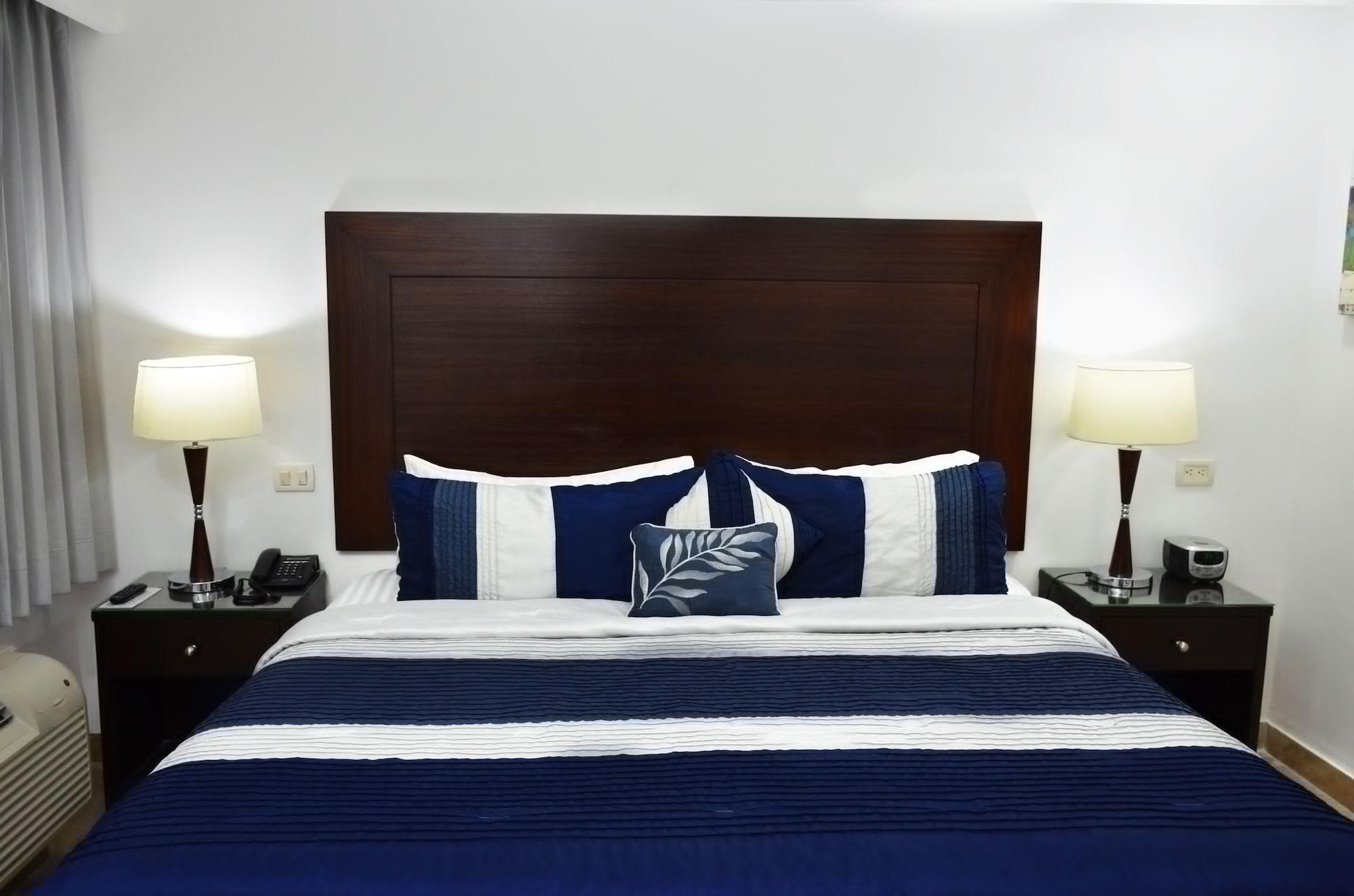 Wyndham Garden Los Mochis Plaza Inn Exterior foto