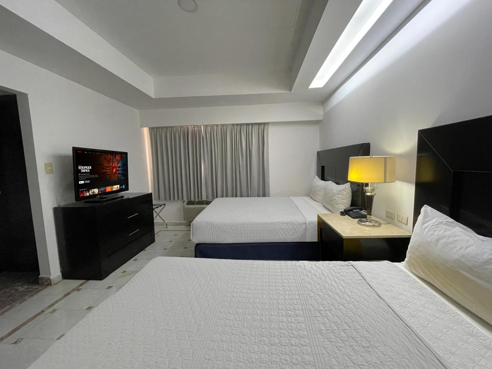 Wyndham Garden Los Mochis Plaza Inn Exterior foto