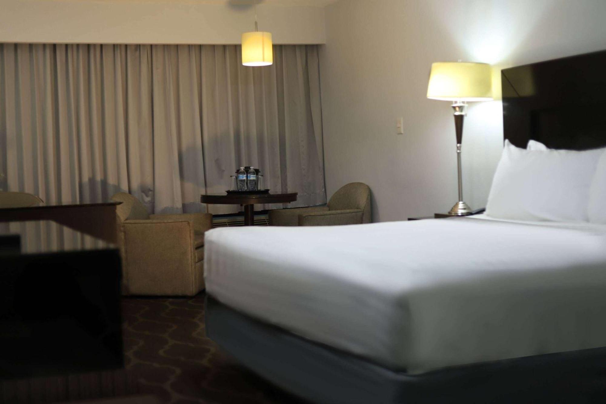 Wyndham Garden Los Mochis Plaza Inn Exterior foto